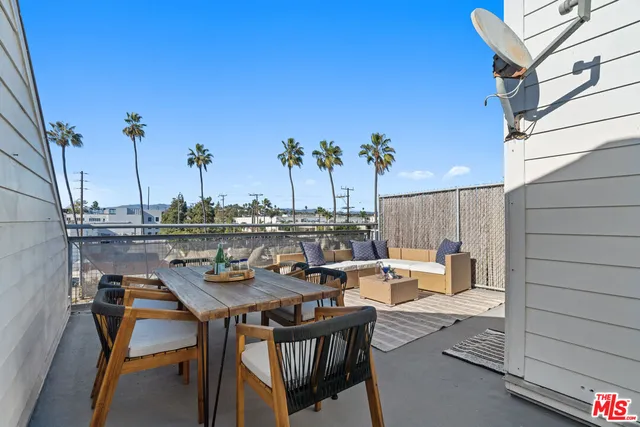 $1,349,000 | 615 Hampton Drive, Unit A309, Venice, CA 90291