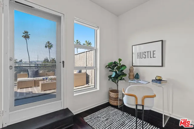 $1,349,000 | 615 Hampton Drive, Unit A309, Venice, CA 90291