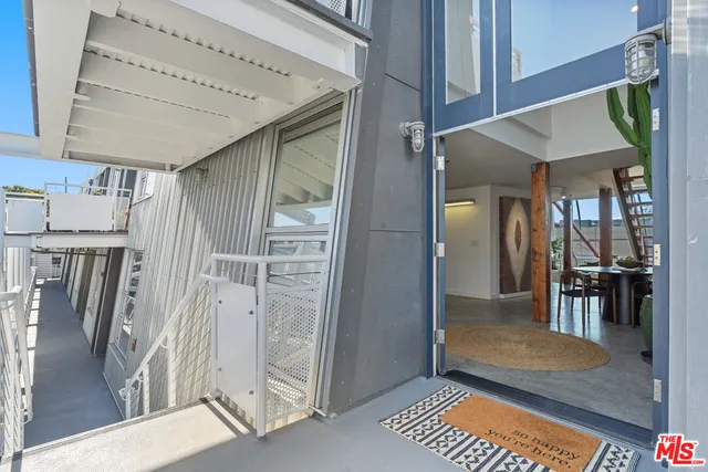 $1,349,000 | 615 Hampton Drive, Unit A309, Venice, CA 90291