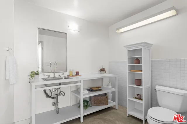 $1,349,000 | 615 Hampton Drive, Unit A309, Venice, CA 90291