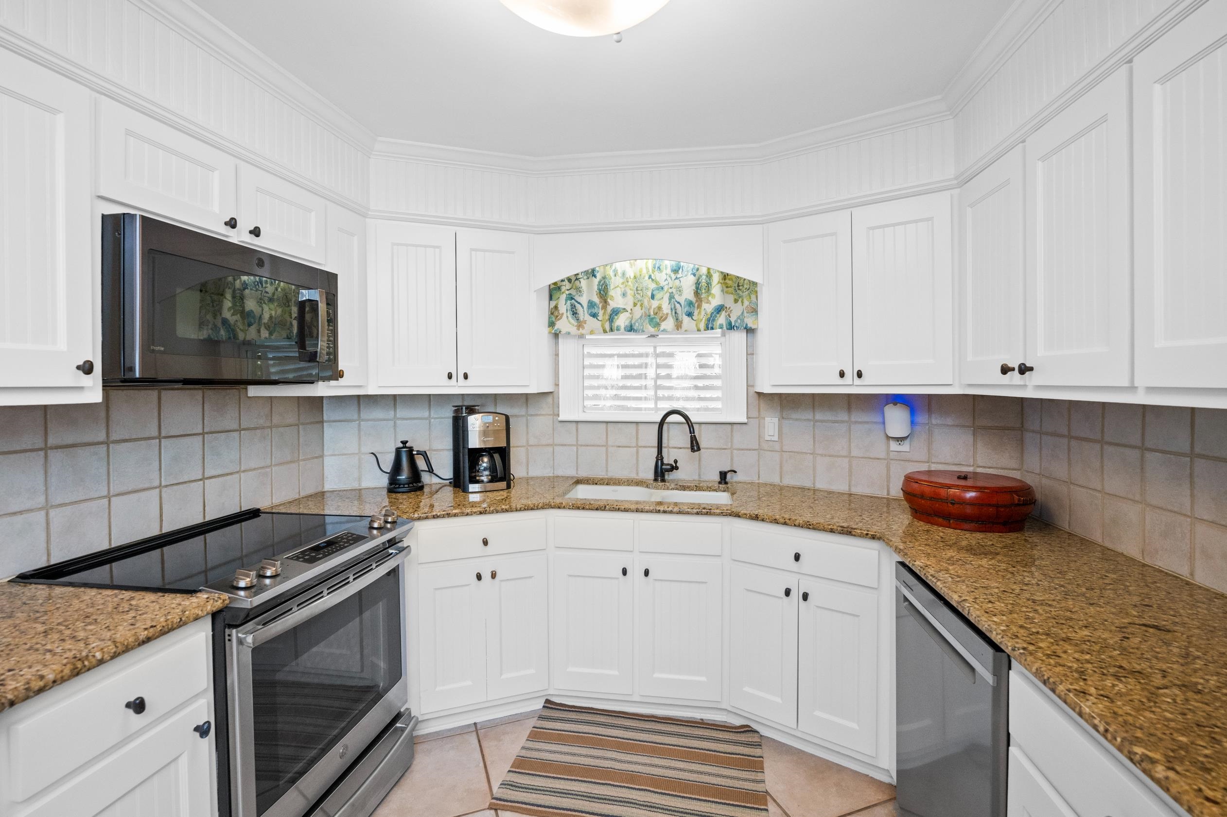 31304 River Road Orange Beach, AL 36561 - Photo 22 of 78 Kitchen