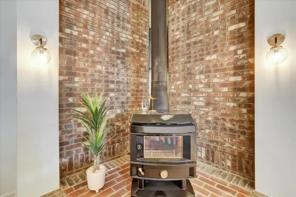 $1,025,000 | 12025 Wanderer Road, Auburn, CA 95602