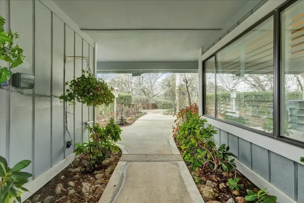 $1,025,000 | 12025 Wanderer Road, Auburn, CA 95602