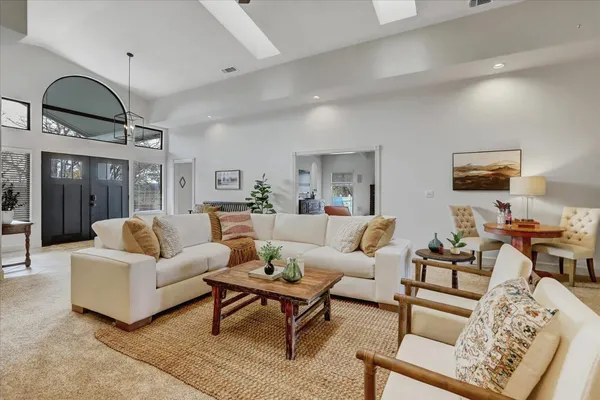 $1,025,000 | 12025 Wanderer Road, Auburn, CA 95602