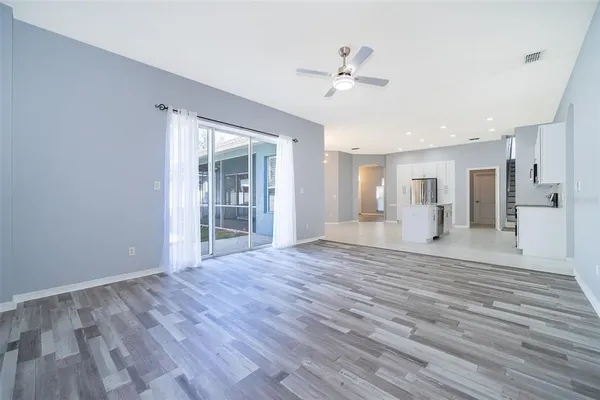 $4,400 | 8119 Lake Crowell Circle, Orlando, FL 32836