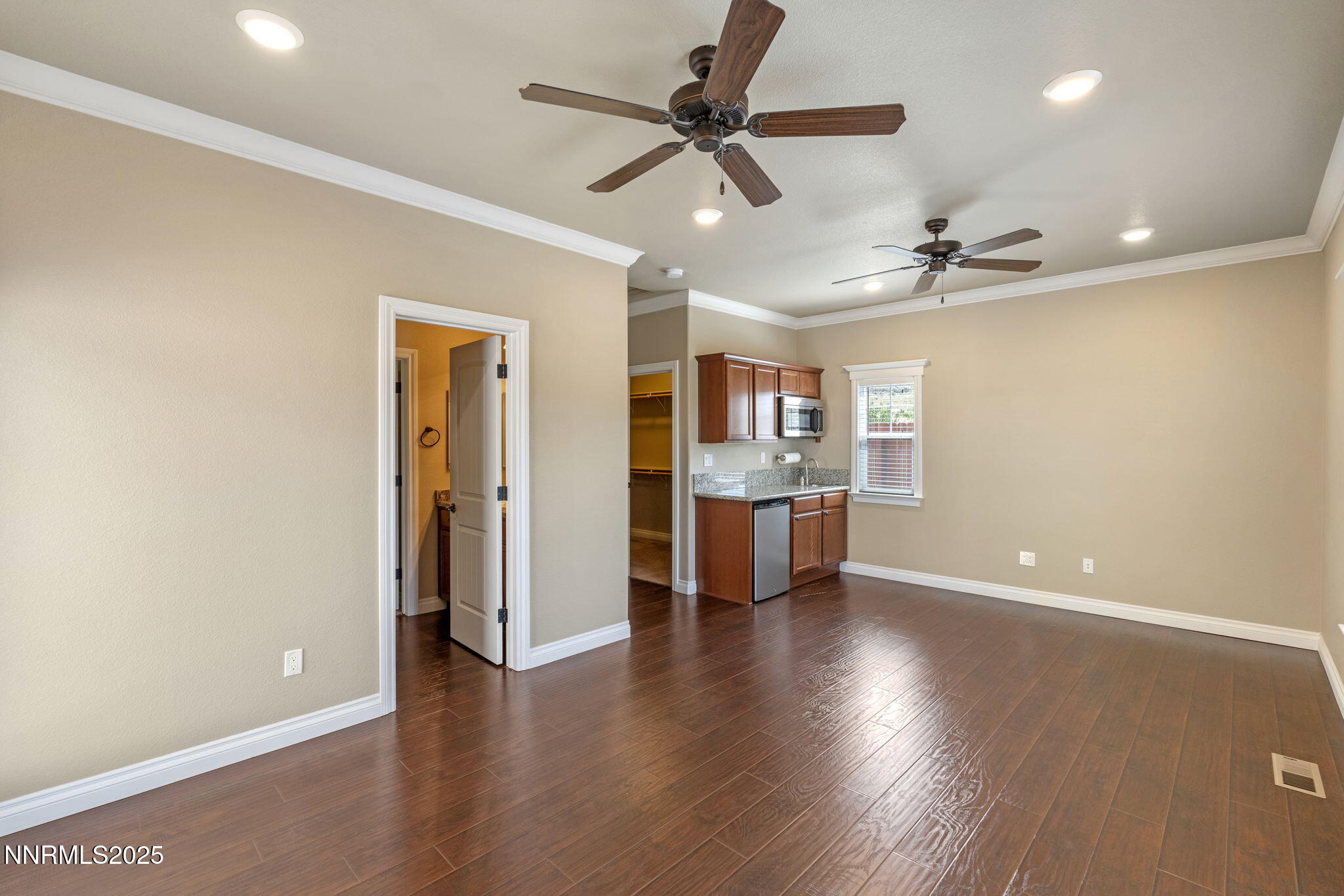 18501 Outpost Court Reno, NV 89508 - Photo 23 of 36 27-web-or-mls-DSC01763