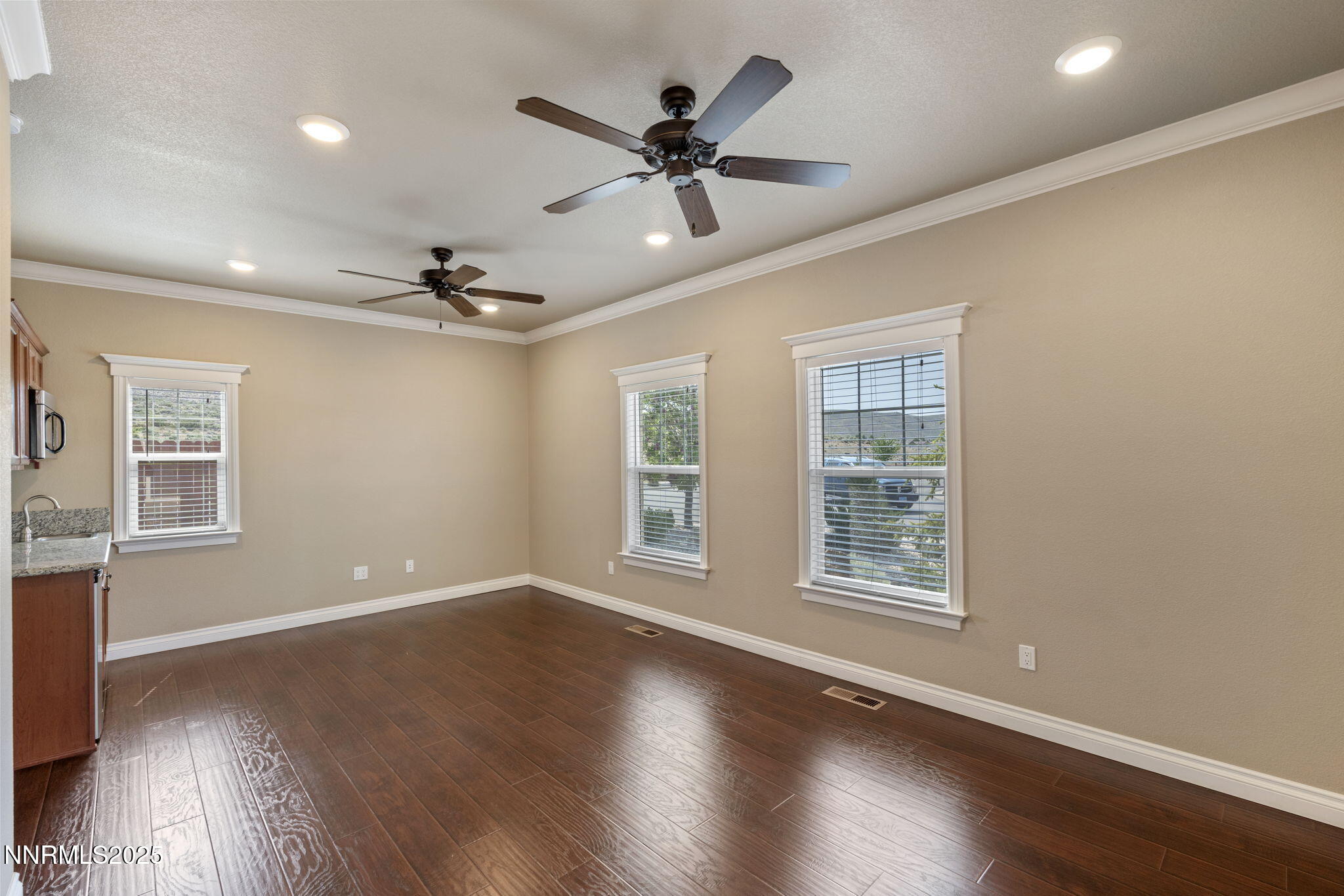18501 Outpost Court Reno, NV 89508 - Photo 24 of 36 25-web-or-mls-DSC01768