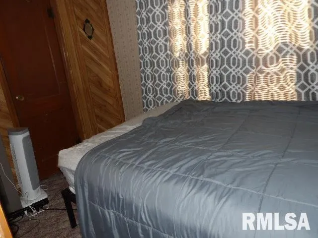 $55,000 | 205 West Washington Street, Carrier Mills, IL 62917