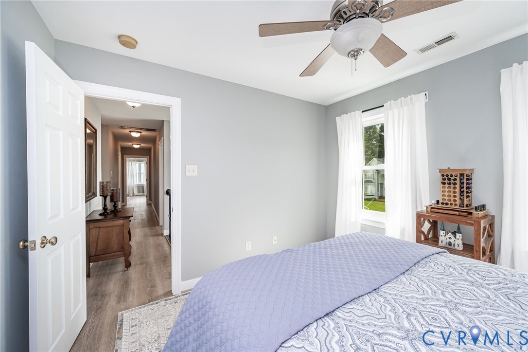 8806 Bailey Creek Road Midlothian, VA 23112 - Photo 28 of 43 Gallery Image 28