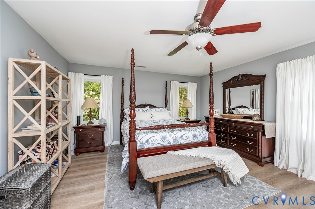 8806 Bailey Creek Road Midlothian, VA 23112 - Photo 34 of 43 Gallery Image 34