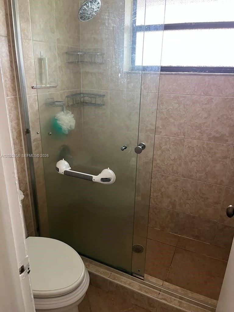 15570 Southwest 76th Street, Unit B939 Miami, FL 33193 - Photo 8 of 23