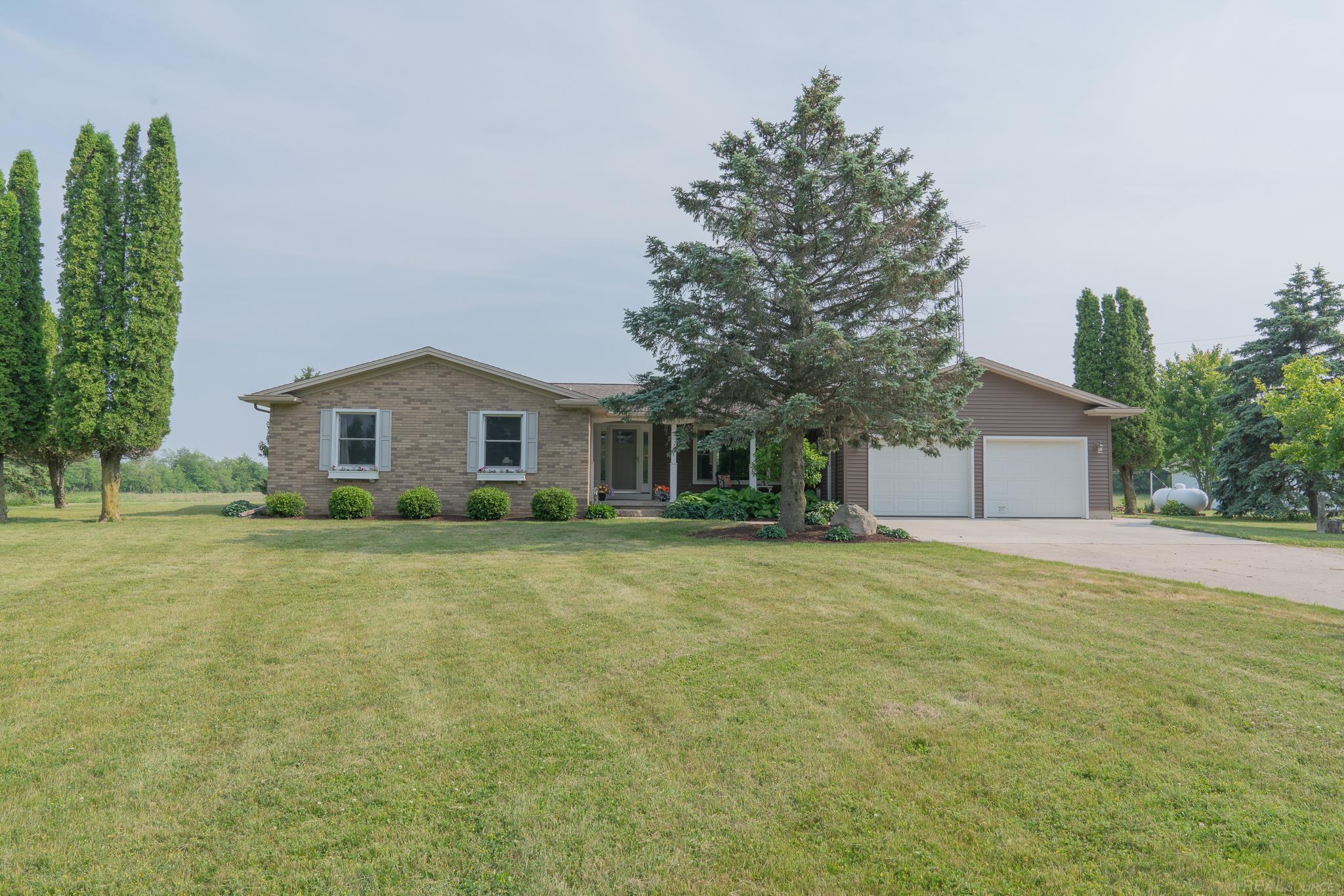 5708 Walker Road Applegate, MI 48401 - Photo 48 of 61 50144574-dc4e3f7b-e729-42a6-8036-b6677df6e300.JPG