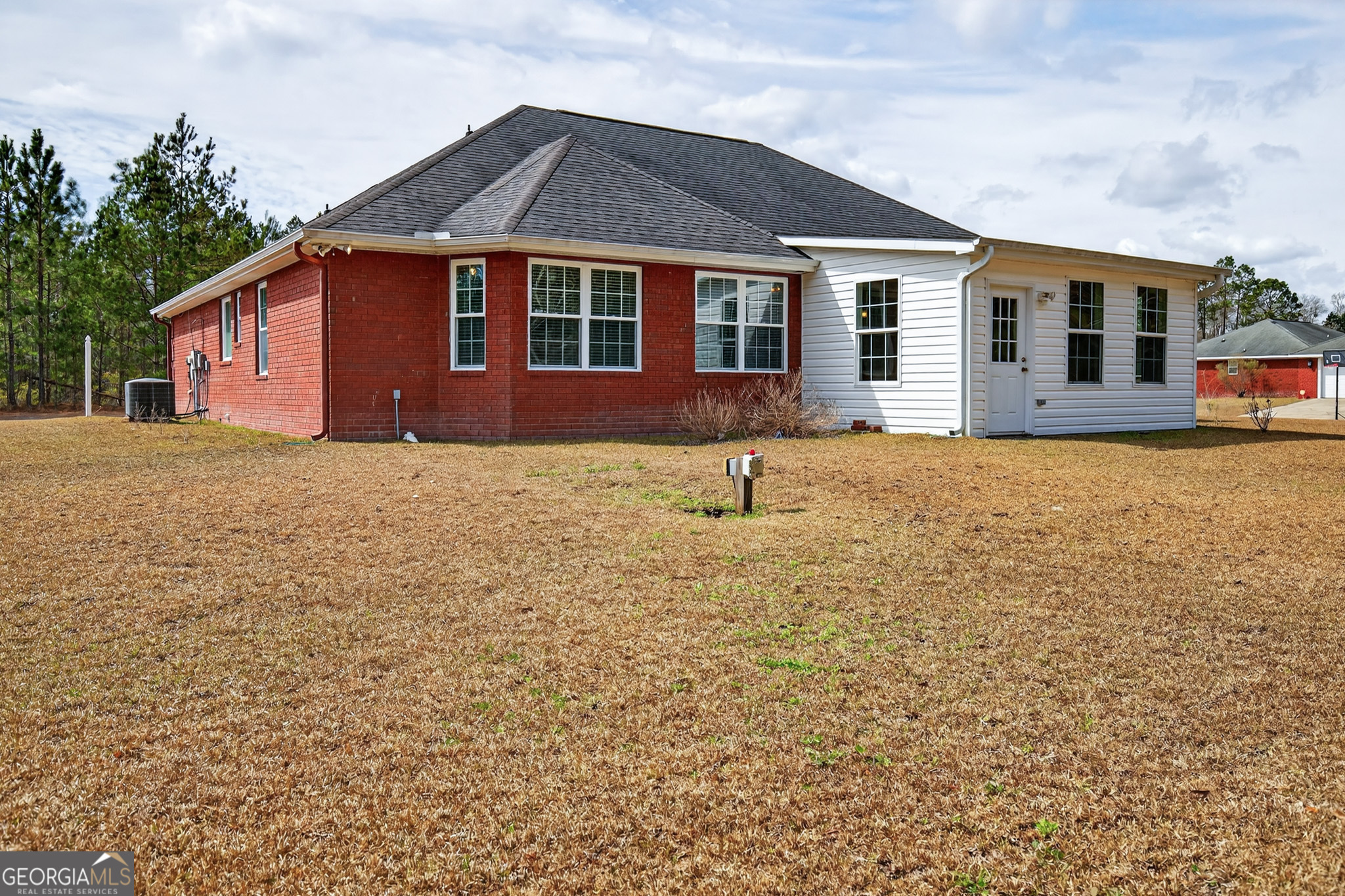 455 Carson Street Ludowici, GA 31316 - Photo 6 of 39
