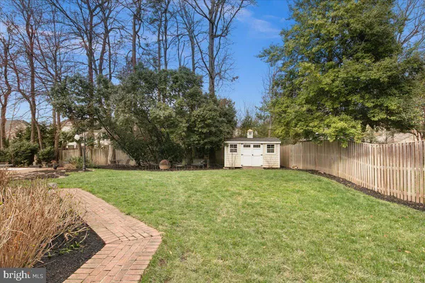 $1,549,000 | 9498 Lynnhall Place, Alexandria, VA 22309