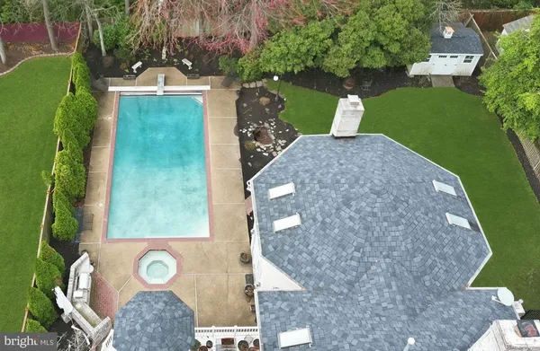 $1,549,000 | 9498 Lynnhall Place, Alexandria, VA 22309