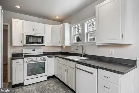 $350,000 | 726 Pennsylvania Avenue, Palmyra, NJ 08065