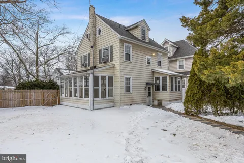 $350,000 | 726 Pennsylvania Avenue, Palmyra, NJ 08065