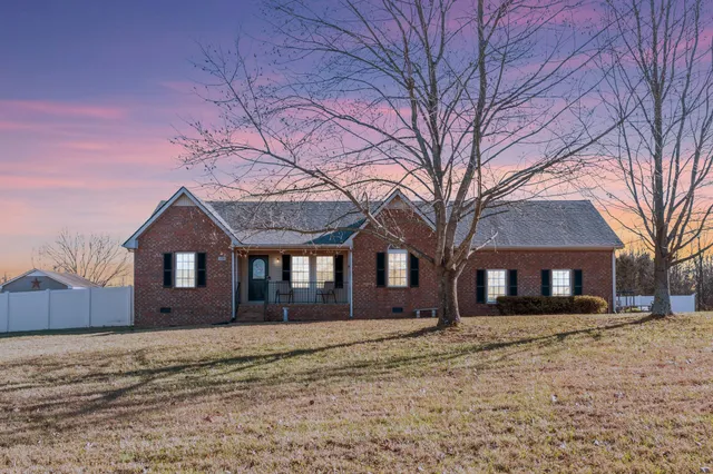 $415,000 | 3729 Calista Road, Cross Plains, TN 37049
