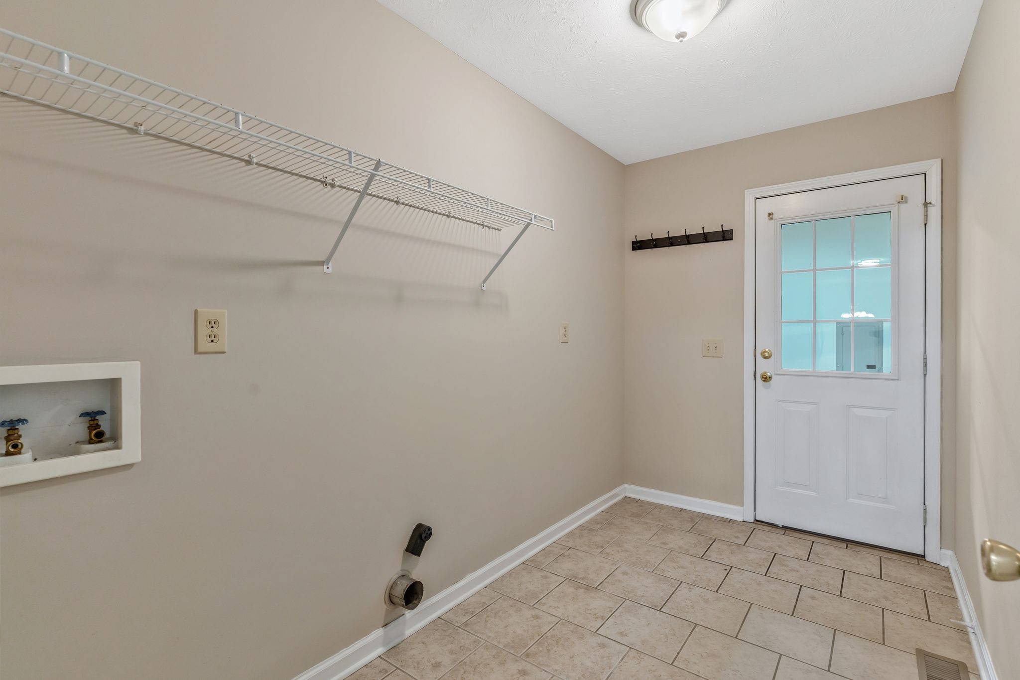 3729 Calista Road Cross Plains, TN 37049 - Photo 20 of 46 Gallery Image 20