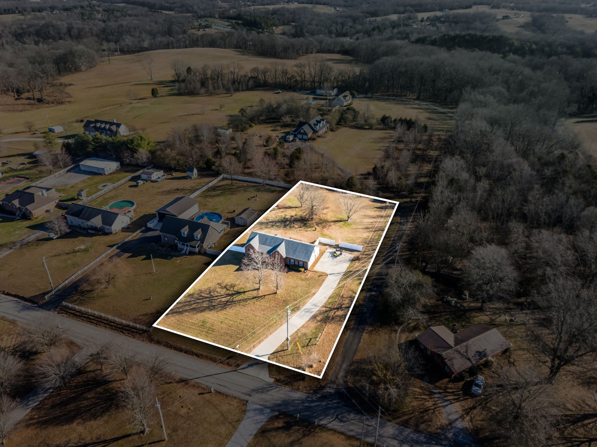3729 Calista Road Cross Plains, TN 37049 - Photo 2 of 46 Gallery Image 2