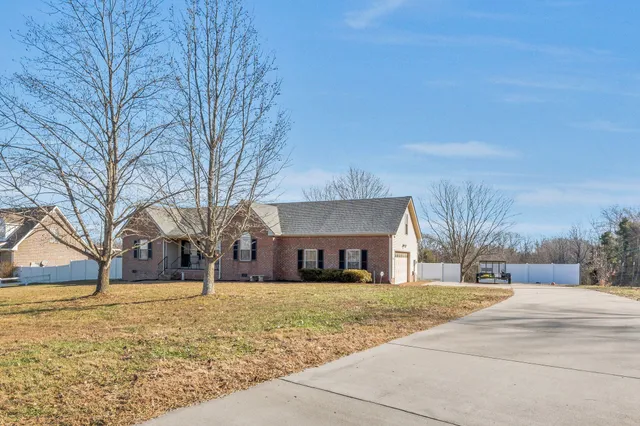 $415,000 | 3729 Calista Road, Cross Plains, TN 37049