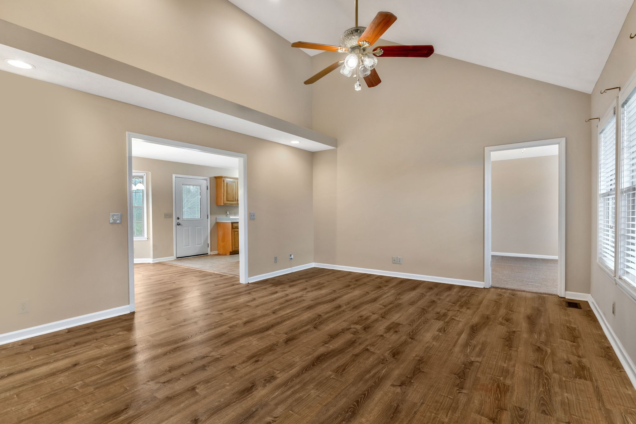 3729 Calista Road Cross Plains, TN 37049 - Photo 5 of 46 Gallery Image 5