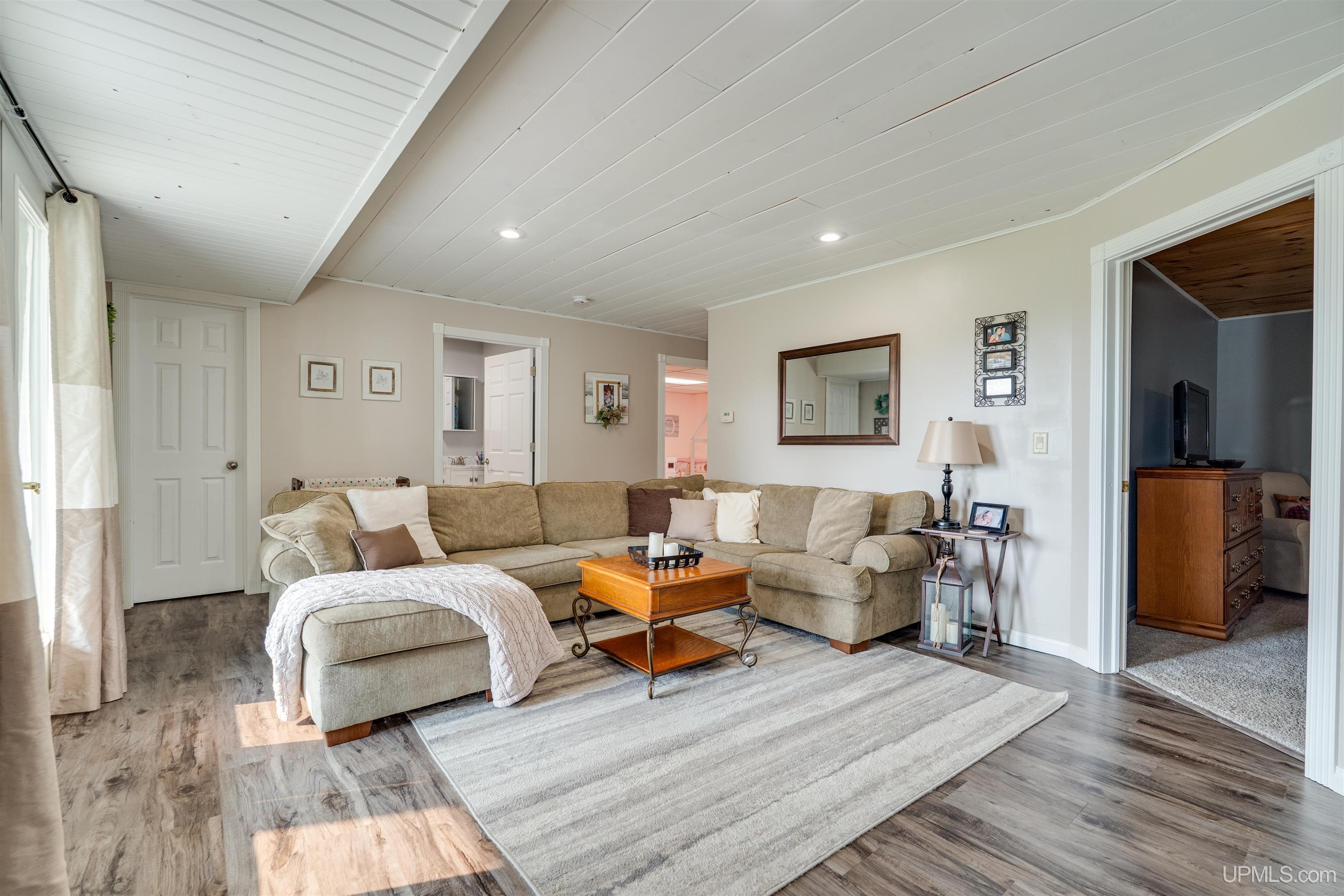 15710 17th Road Garden, MI 49835 - Photo 27 of 87 Gallery Image 27