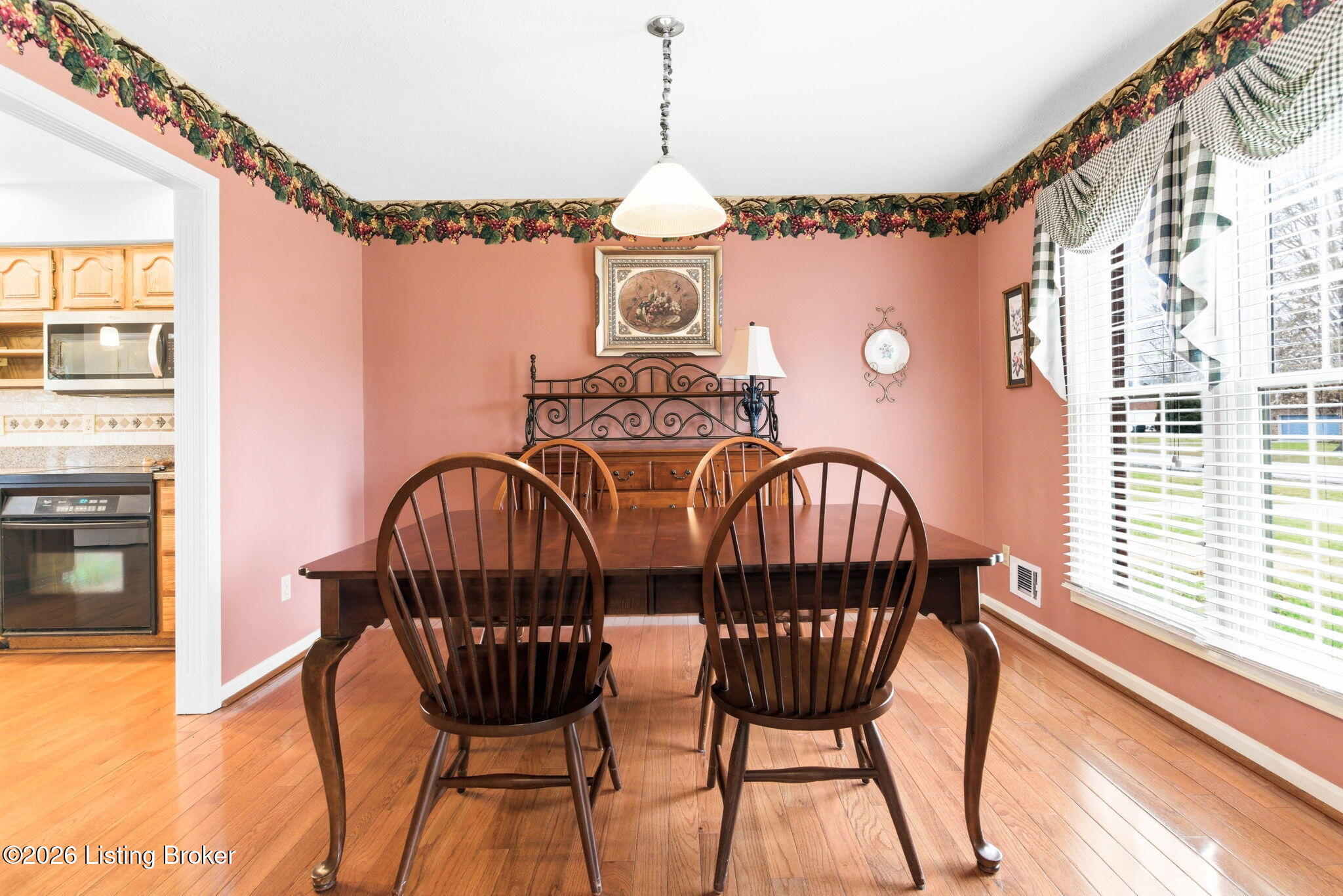 137 Spring Drive Mount Washington, KY 40047 - Photo 24 of 68 137 Spring Dr-48