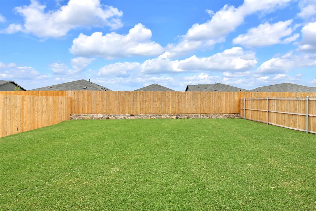 1619 Sparrow Hawk Road Forney, TX 75126 - Photo 23 of 26