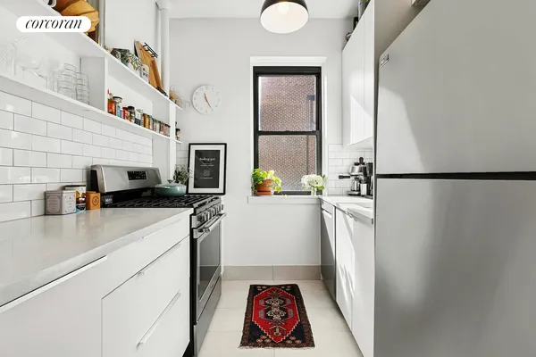 $445,000 | 854 West 181st Street, Unit 3E | Hudson Heights