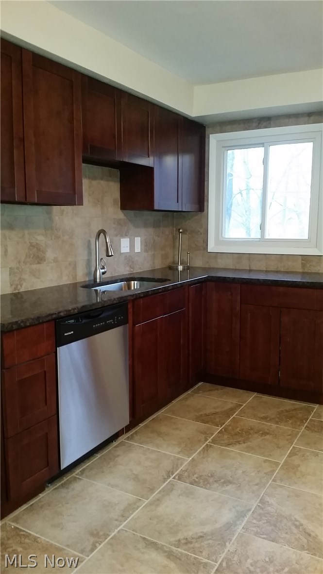5531 Roy Road Cleveland, OH 44143 - Photo 2 of 15 Gallery Image 2