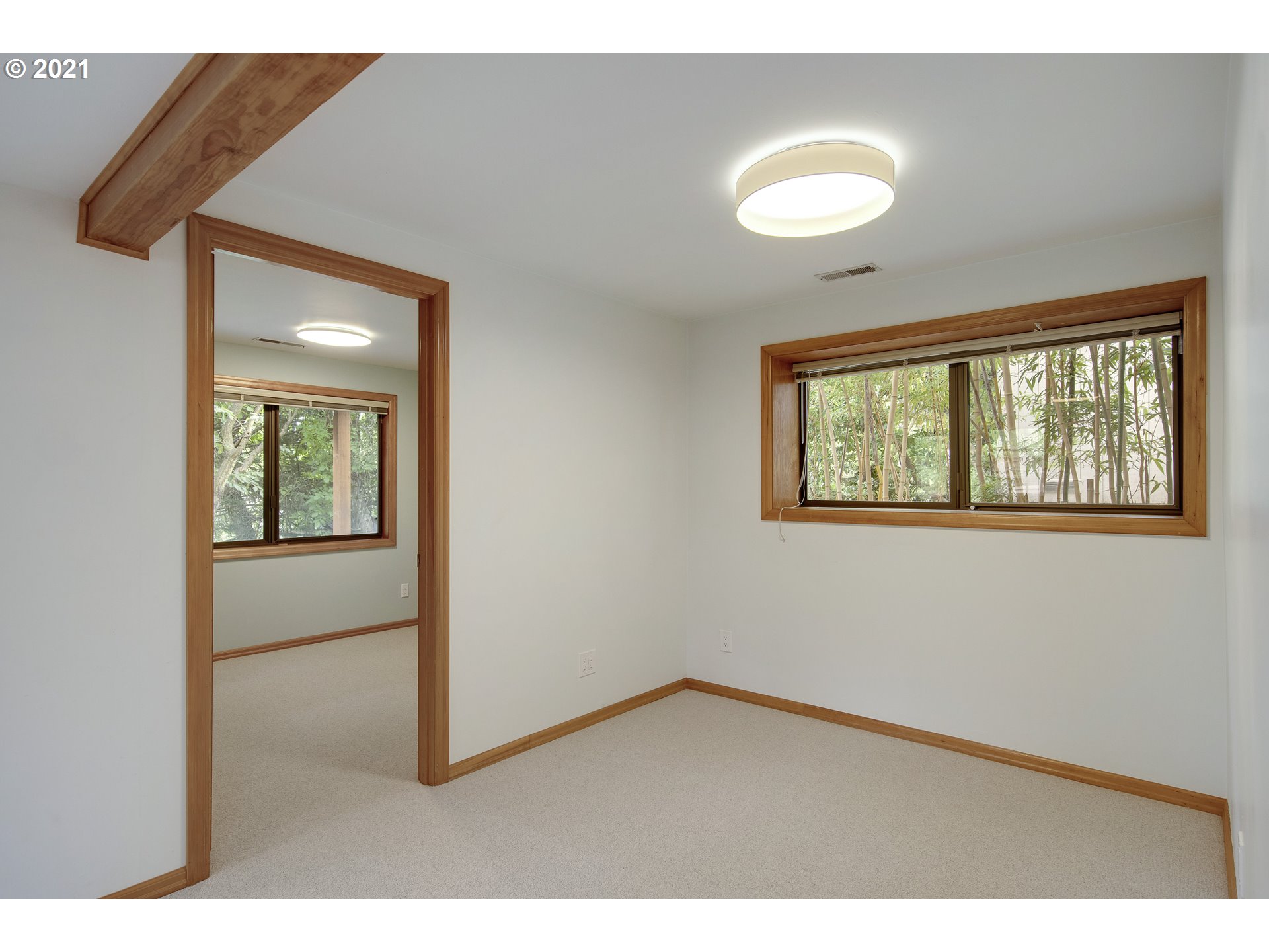 1920 Southwest Nevada Court Portland, OR 97219 - Photo 24 of 31 Gallery Image 24
