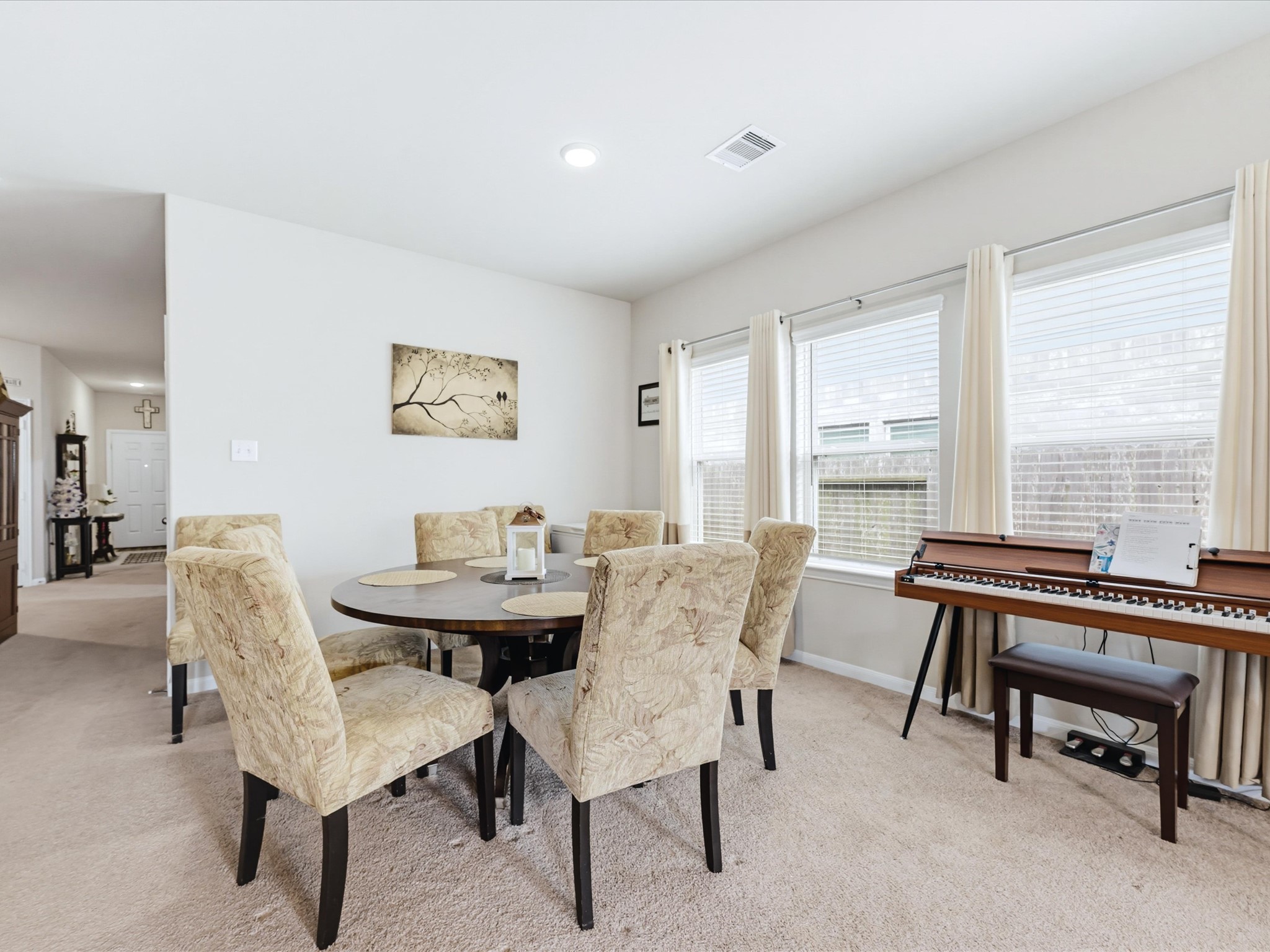 10414 Ritter Run Drive Rosharon, TX 77583 - Photo 9 of 29 dining area