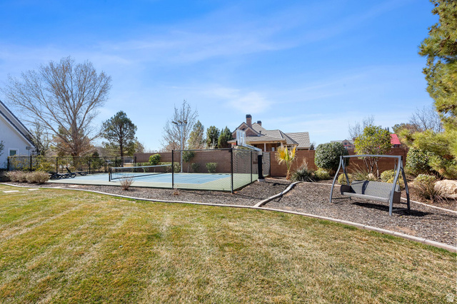 2917 Old Farm Road Washington, UT 84780 - Photo 47 of 105 View of swimming pool featuring a tennis court