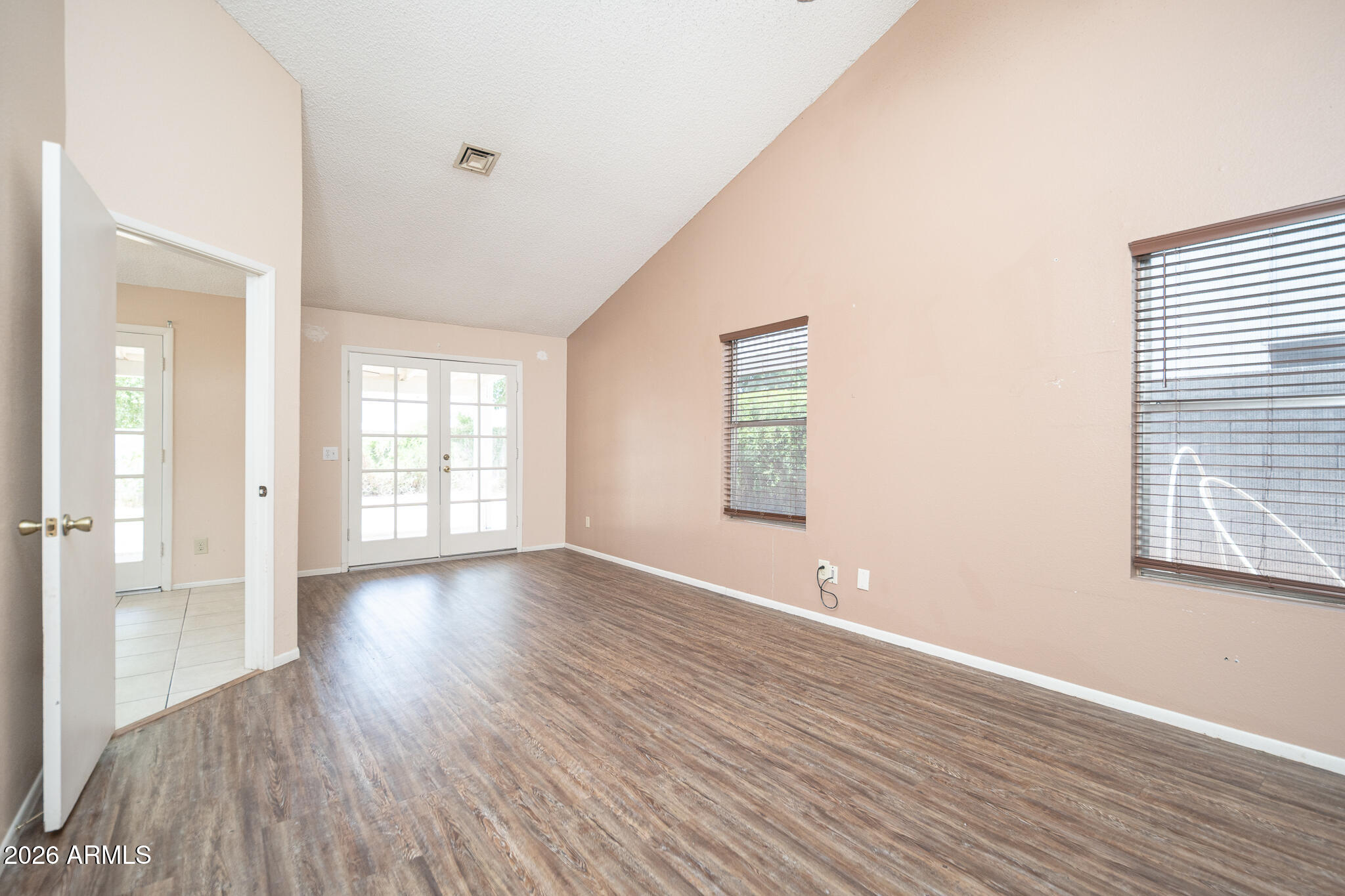 6432 West Grandview Road Glendale, AZ 85306 - Photo 6 of 38
