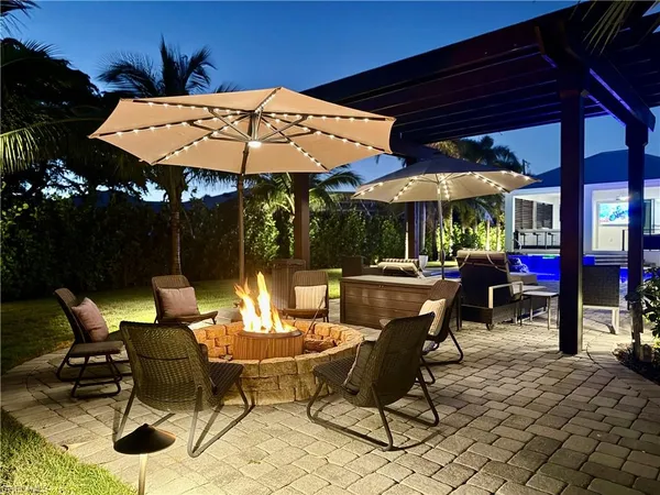 $49,995 | 1555 Crayton Road, Naples, FL 34102