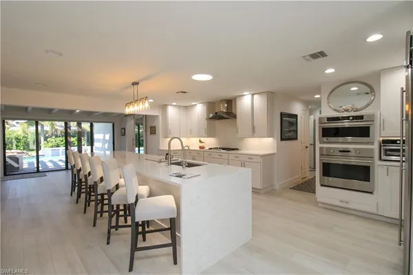 $49,995 | 1555 Crayton Road, Naples, FL 34102