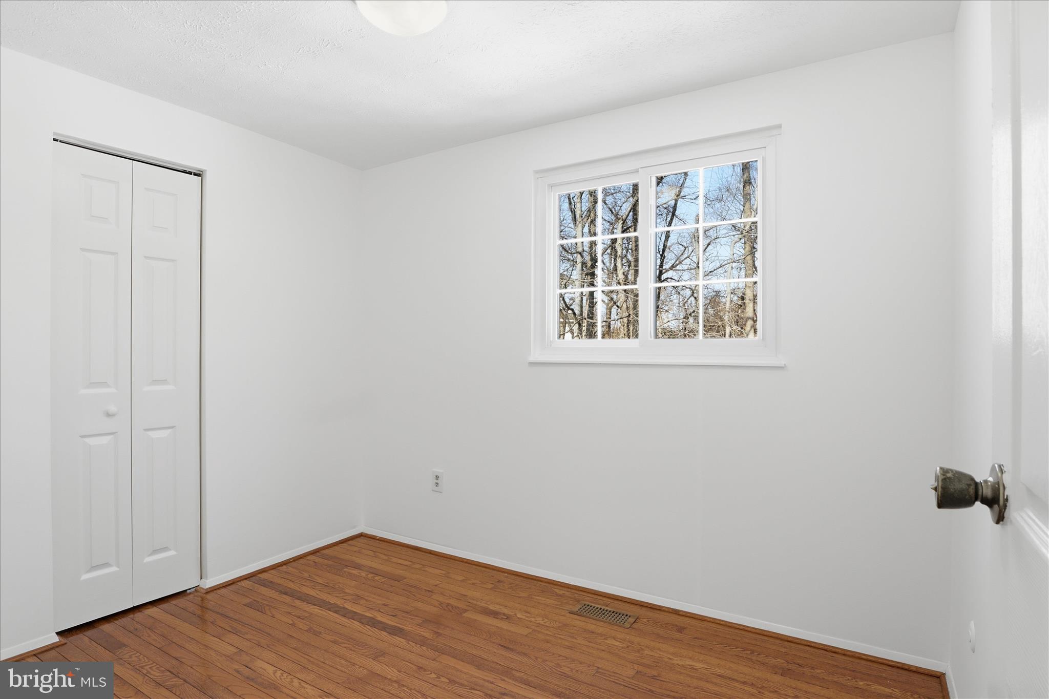 9810 Oleander Avenue Vienna, VA 22181 - Photo 25 of 41