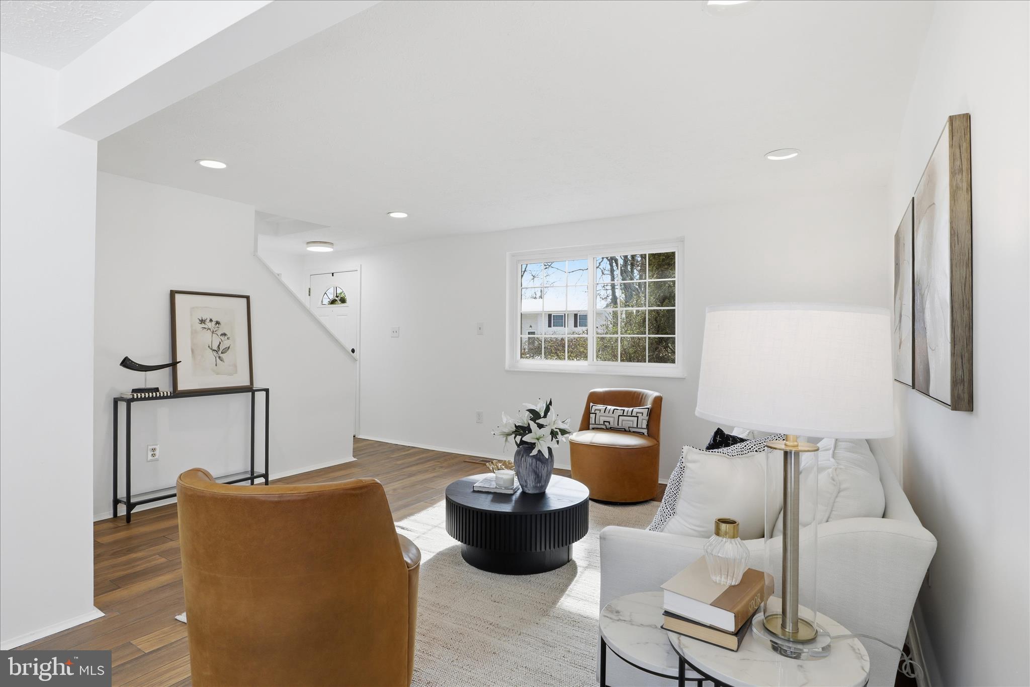 9810 Oleander Avenue Vienna, VA 22181 - Photo 6 of 41