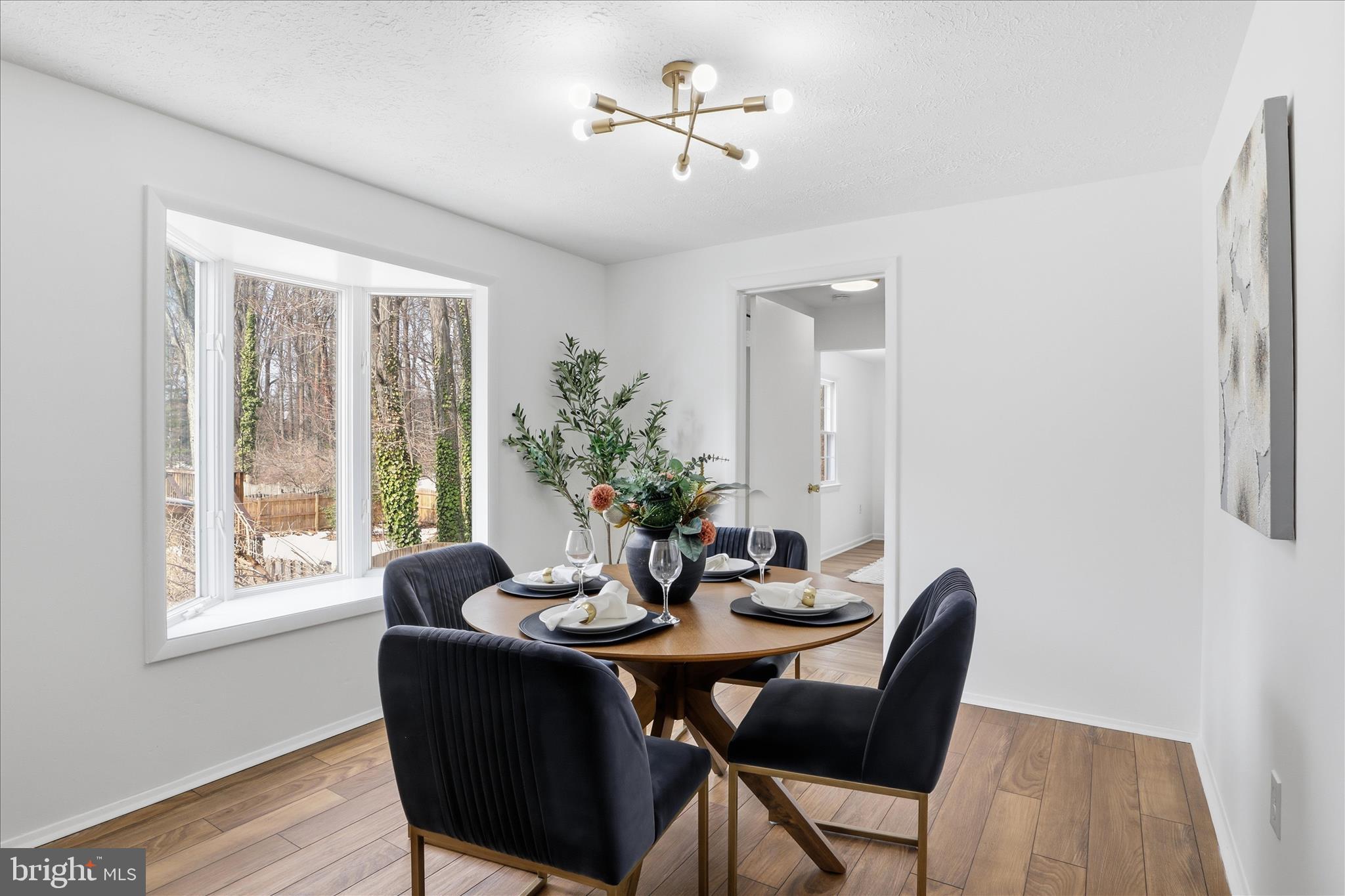 9810 Oleander Avenue Vienna, VA 22181 - Photo 8 of 41