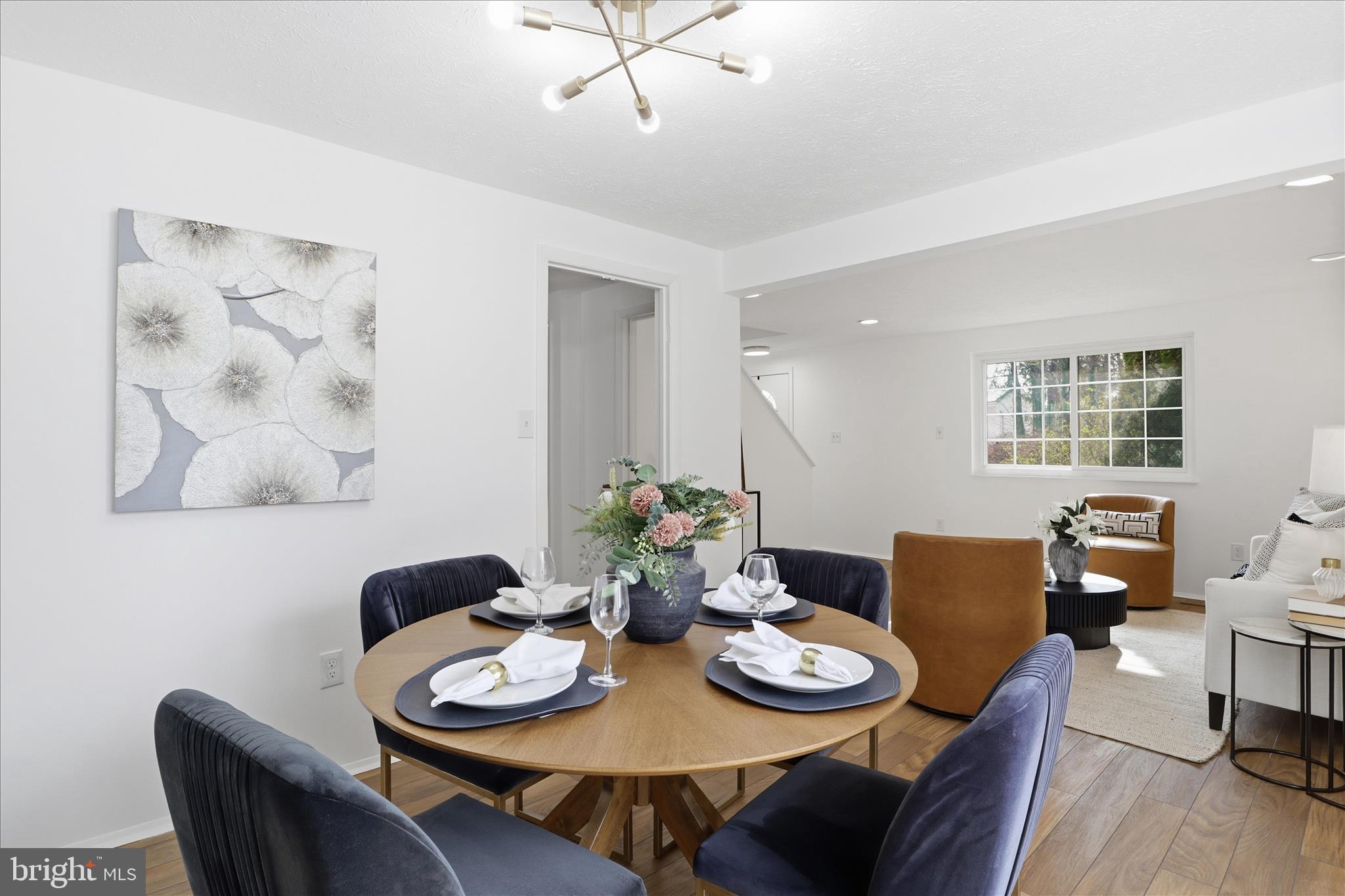 9810 Oleander Avenue Vienna, VA 22181 - Photo 9 of 41