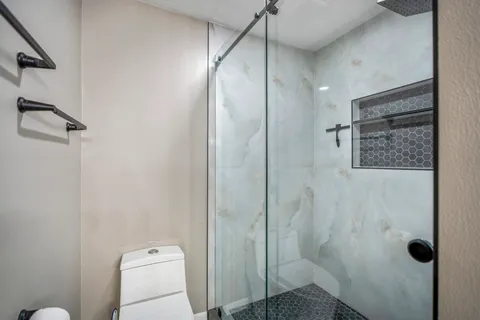 $450,000 | 12523 Burgoyne Drive, Houston, TX 77077