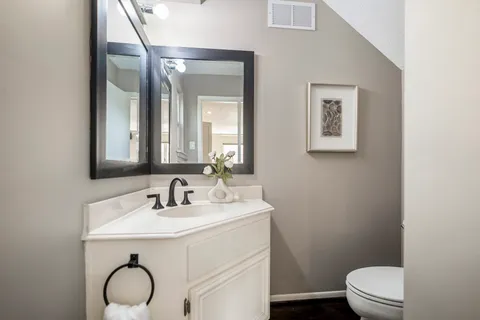 $450,000 | 12523 Burgoyne Drive, Houston, TX 77077