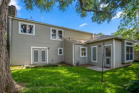 $450,000 | 12523 Burgoyne Drive, Houston, TX 77077