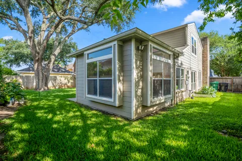 $450,000 | 12523 Burgoyne Drive, Houston, TX 77077