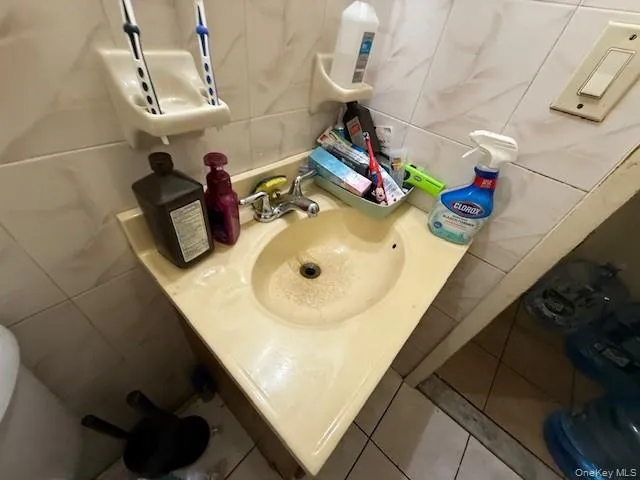 $449,990 | 2120 Clinton Avenue | West Farms