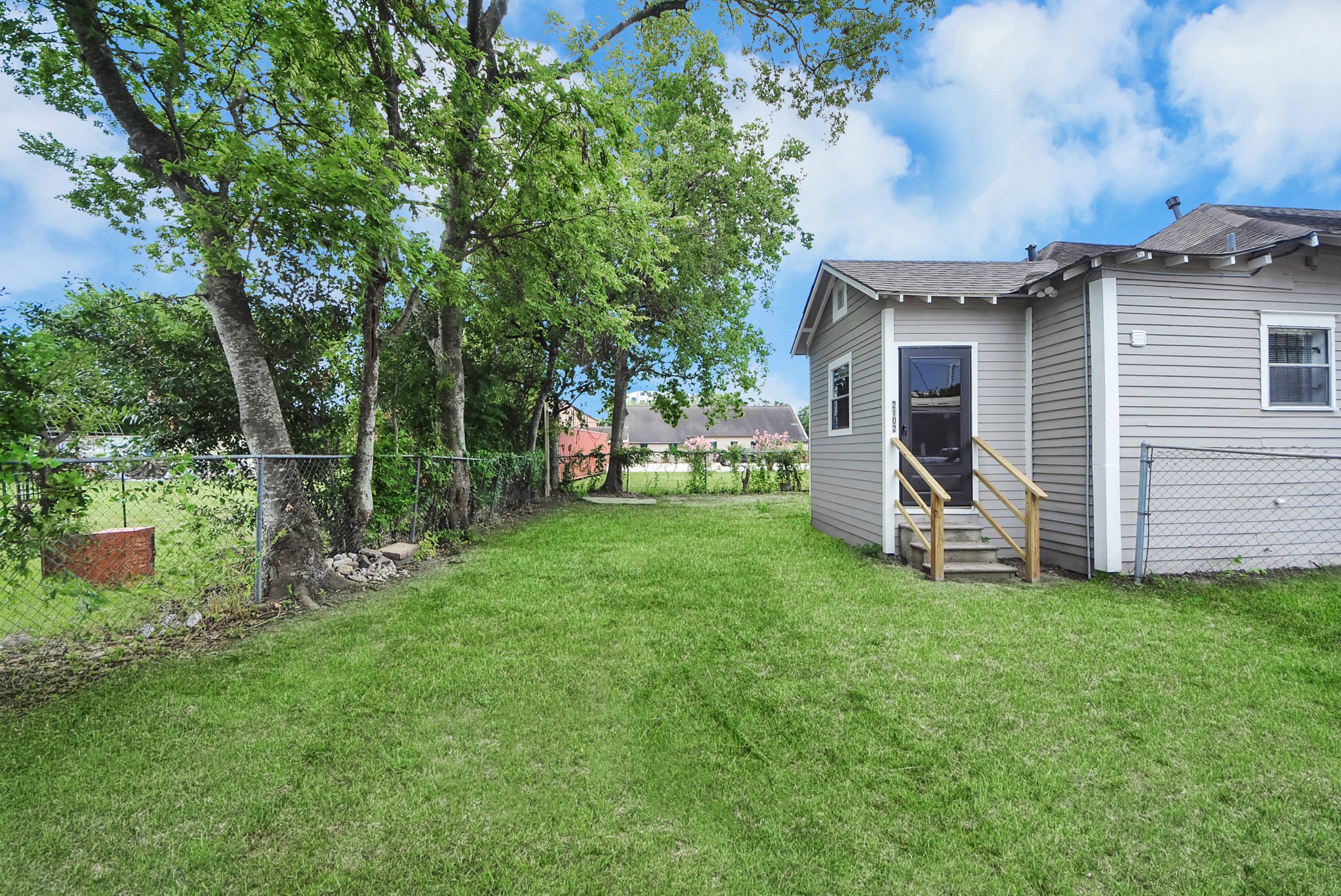 2102 Gray Street, Unit 1 Houston, TX 77003 - Photo 28 of 37