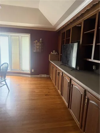 $200,000 | 2611 Parallel Avenue, St. Joseph, MO 64506