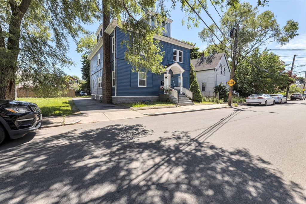 35 George Street, Unit 2 Boston, MA 02136 - Photo 19 of 20