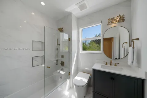 $4,200,000 | 130 Northeast 45th Street, Miami, FL 33137